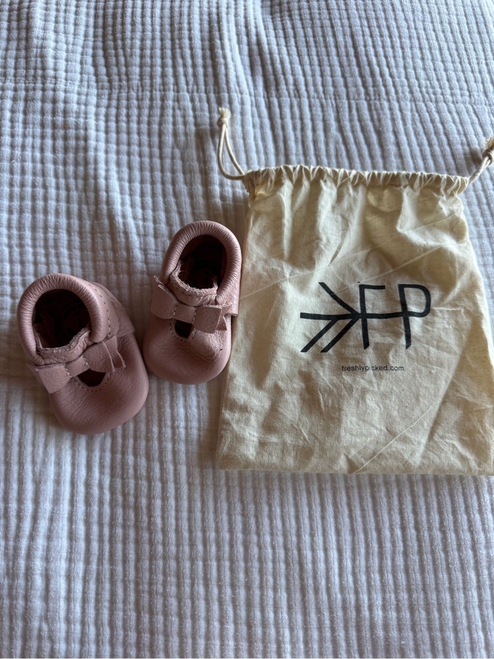 Freshly Picked Blush Pink Leather Baby Moccasins with Bow